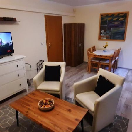 Pool Apartments Карловы Вары Экстерьер фото